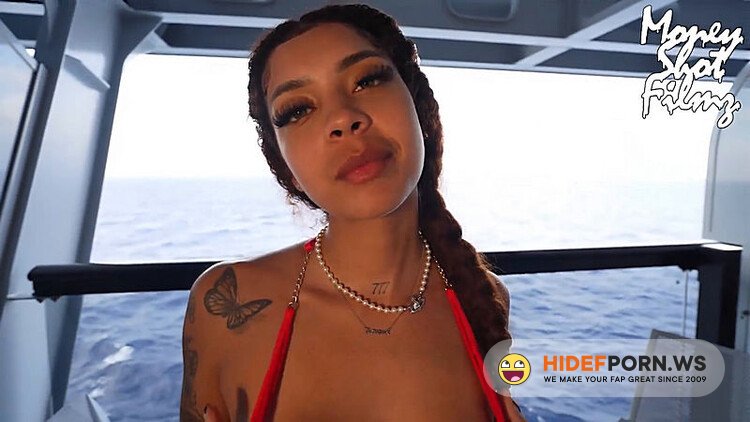 Onlyfans - Hannah Marie Gives a Blowjob On a Cruise [FullHD 1080p] - 2026