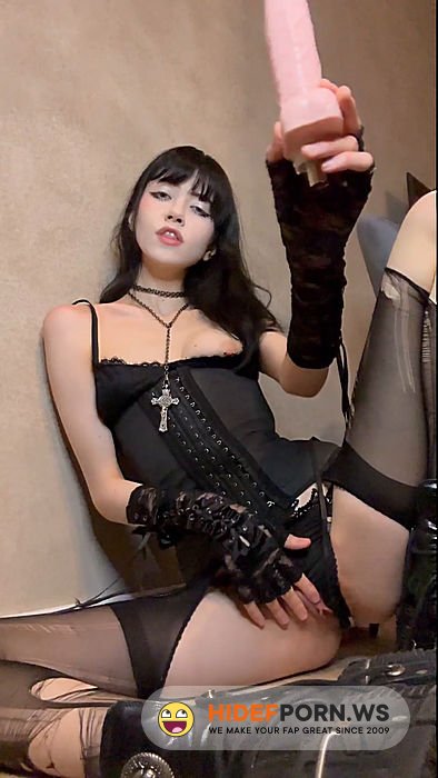 Onlyfans - Yoursmalldoll Squirts From Playing With Her Dildo [SD 1440p] - 2026