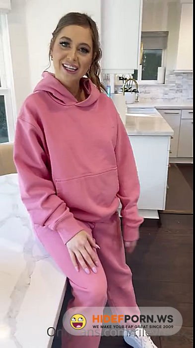 Onlyfans - Riley Reid, Fucking The Babysitter In The Kitchen Video Leaked [SD 720p] - 2026