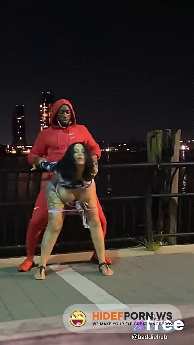 Onlyfans - Public Queen Rogue Leaked Porn Video  @baddiehub [SD 1278p] - 2026