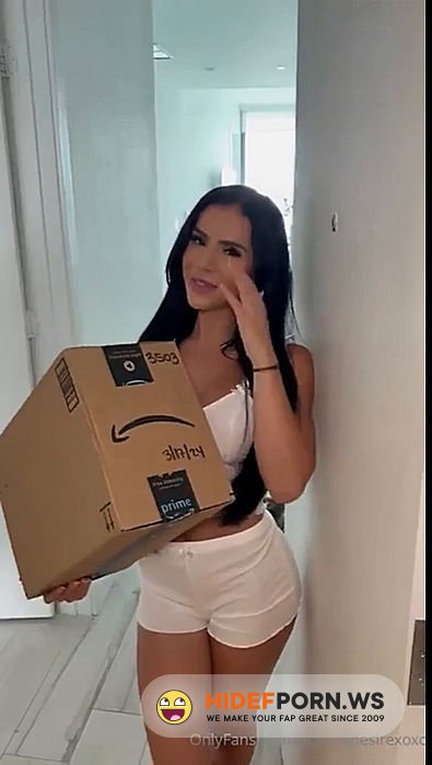 Onlyfans - Desireedesirexoxo Rides a Delivery Guy s Dick [SD 720p] - 2026