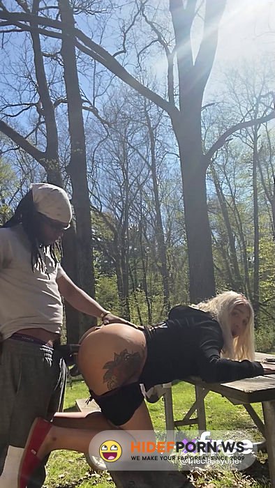 Onlyfans - This Blonde Babe Is Getting Her Tight Pussy Brutally Pounded By a Massive BBC In a Public Park And Yes, It Doggystyle, Guys  @theclassyone [SD 1920p] - 2026