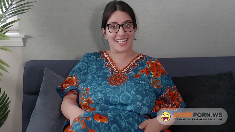 Onlyfans - Horny Arabian Woman At EID Catches You Looking Sarah Arabic [FullHD 1080p]