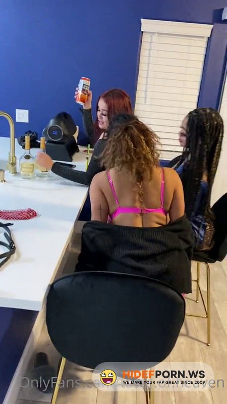 Onlyfans - Hot4lexi [SD 1080p]