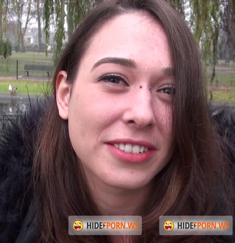 JacquieEtMichelTV.net - Sophie - Sophie, 21ans, de Lille ! [FullHD 1080p]