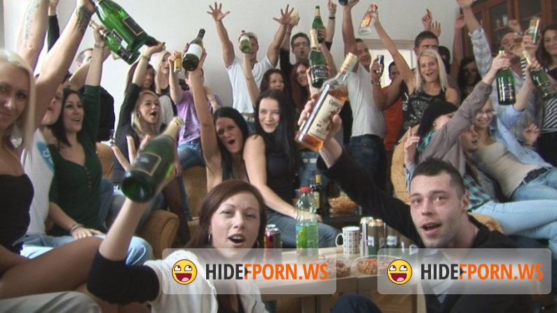 CZECH HOME ORGY 6 - PART 1 [HD 720p]