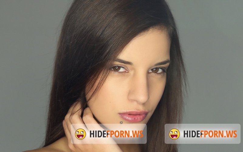 TheWhiteBoxxx.com/PorndoePremium.com - Candice Luca - Mirror me [FullHD 1080p]