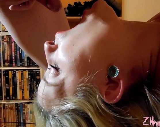 ZHPervyPixie.com - Pervy Pixie - Throat Pissing Up side Down 2 [FullHD 1080p]
