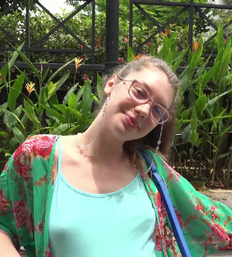 AtkGirlfriends.com - Elena Koshka - Elena enjoys the zoo, but wants you to feed her pussy some bananas [FullHD 1080p]