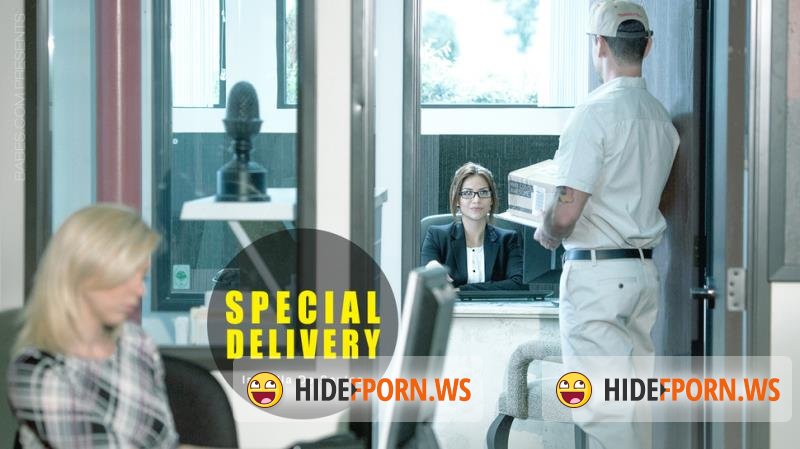 Babes.com - Isabella De Santos - Special Delivery [HD 720p]