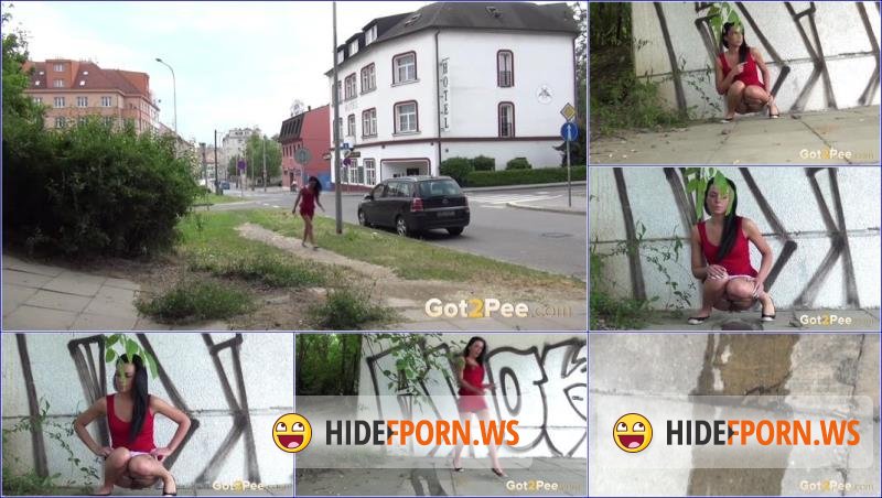 Got2Pee.com - Unknown - City-desperation [FullHD 1080p]