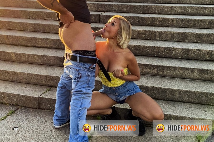 Hitzefrei - Gabi Gold - Naughty Intermezzo At The Siegessaule German [2019/SD]