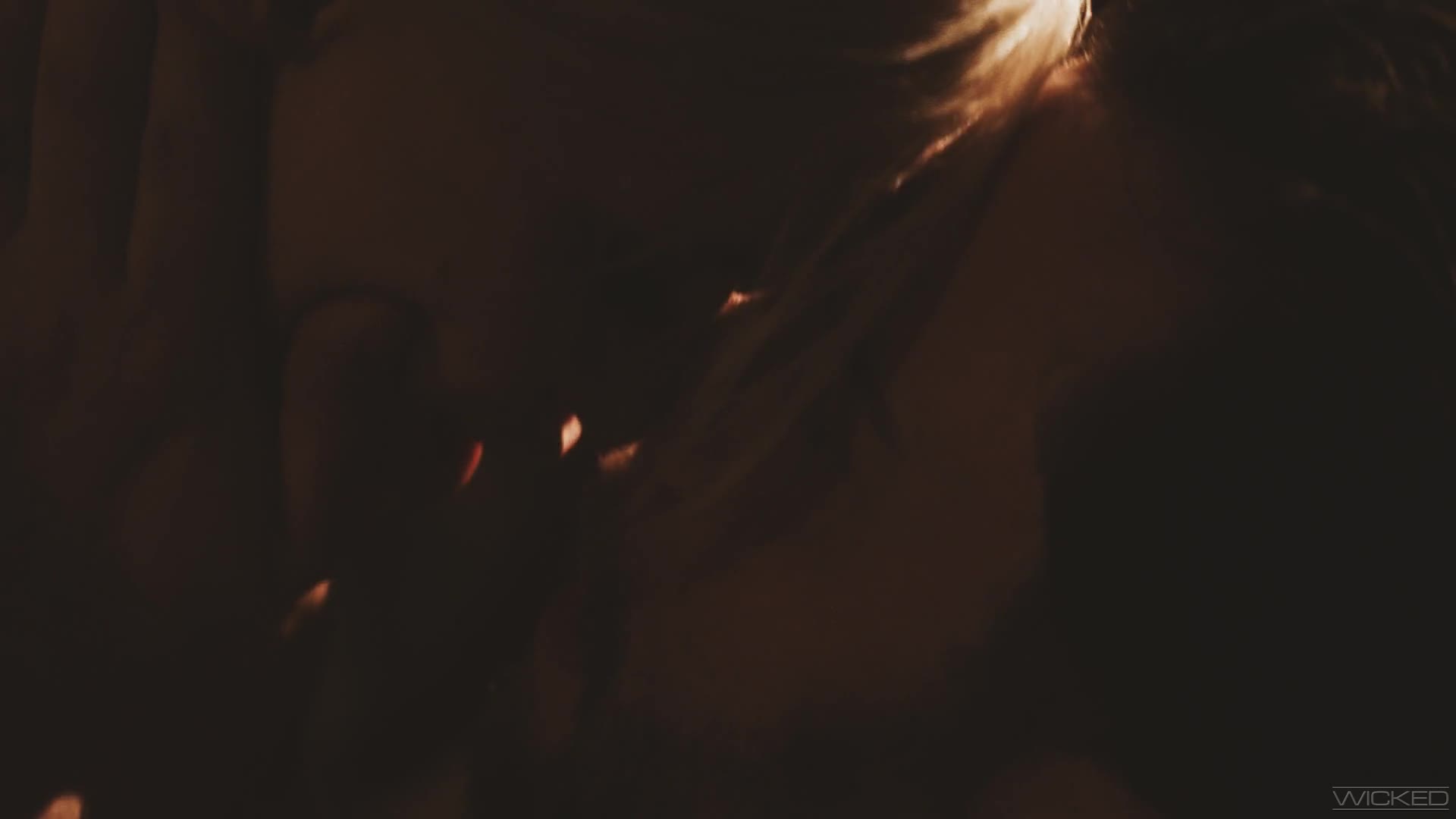 Kiara Cole - Dark Is The Night SC3 [FullHD 1080p]