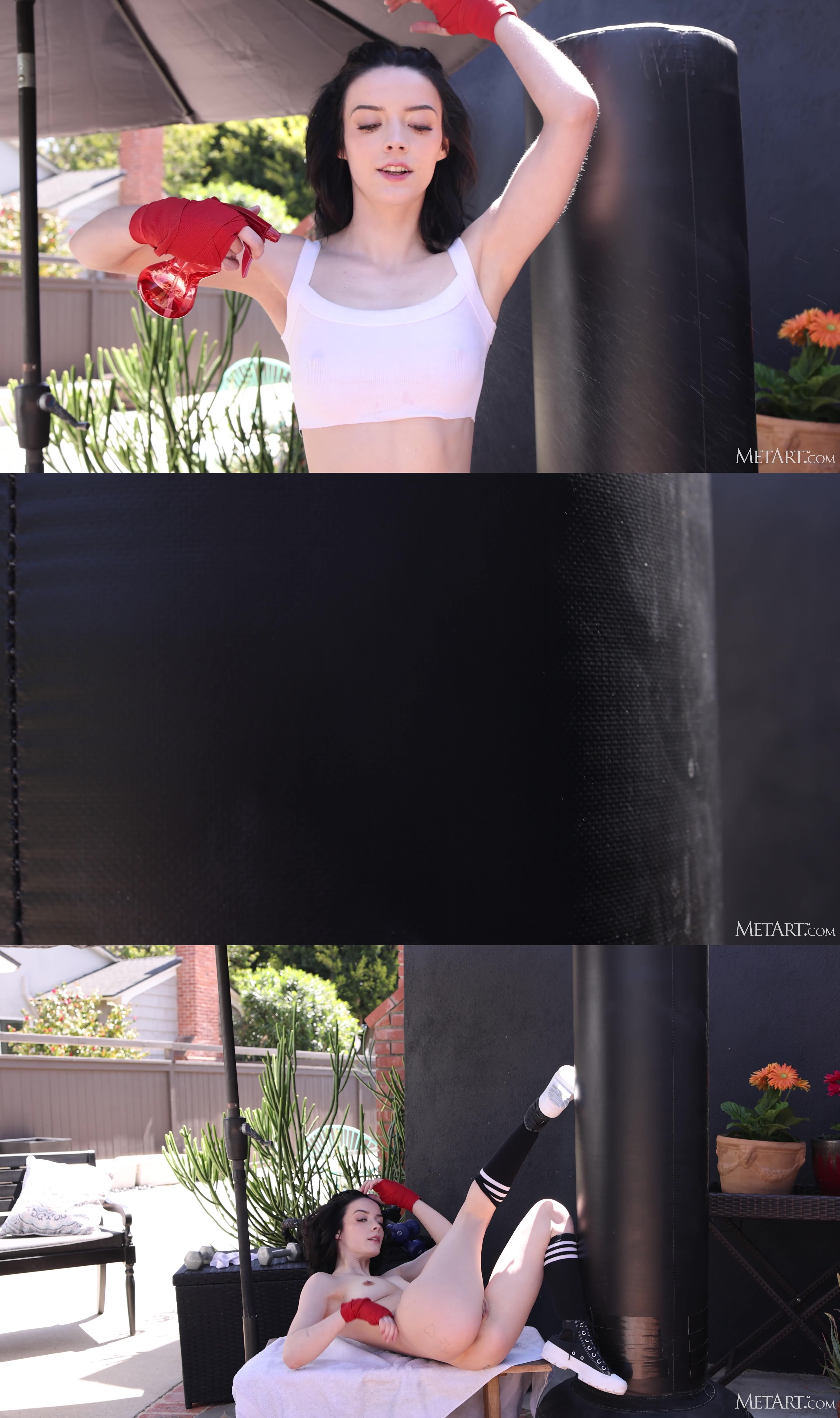 MetArt - Lilly Redd Solo [UltraHD 4K 2160p]